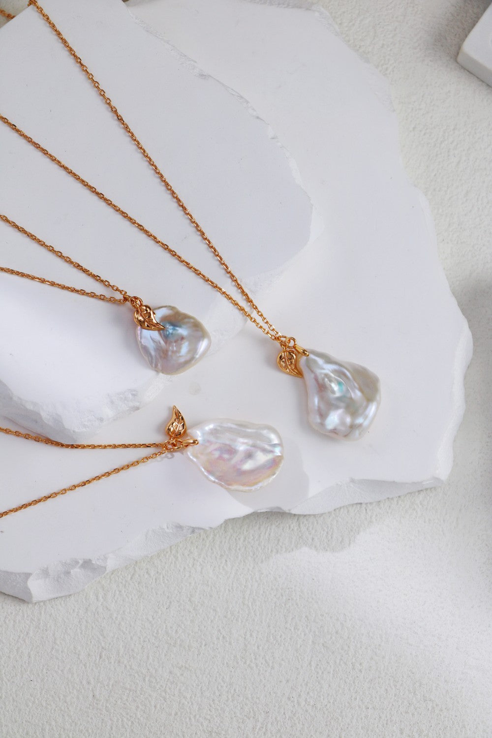 Niche Design Series Sterling Silver Petal Vintage Pearl Necklace