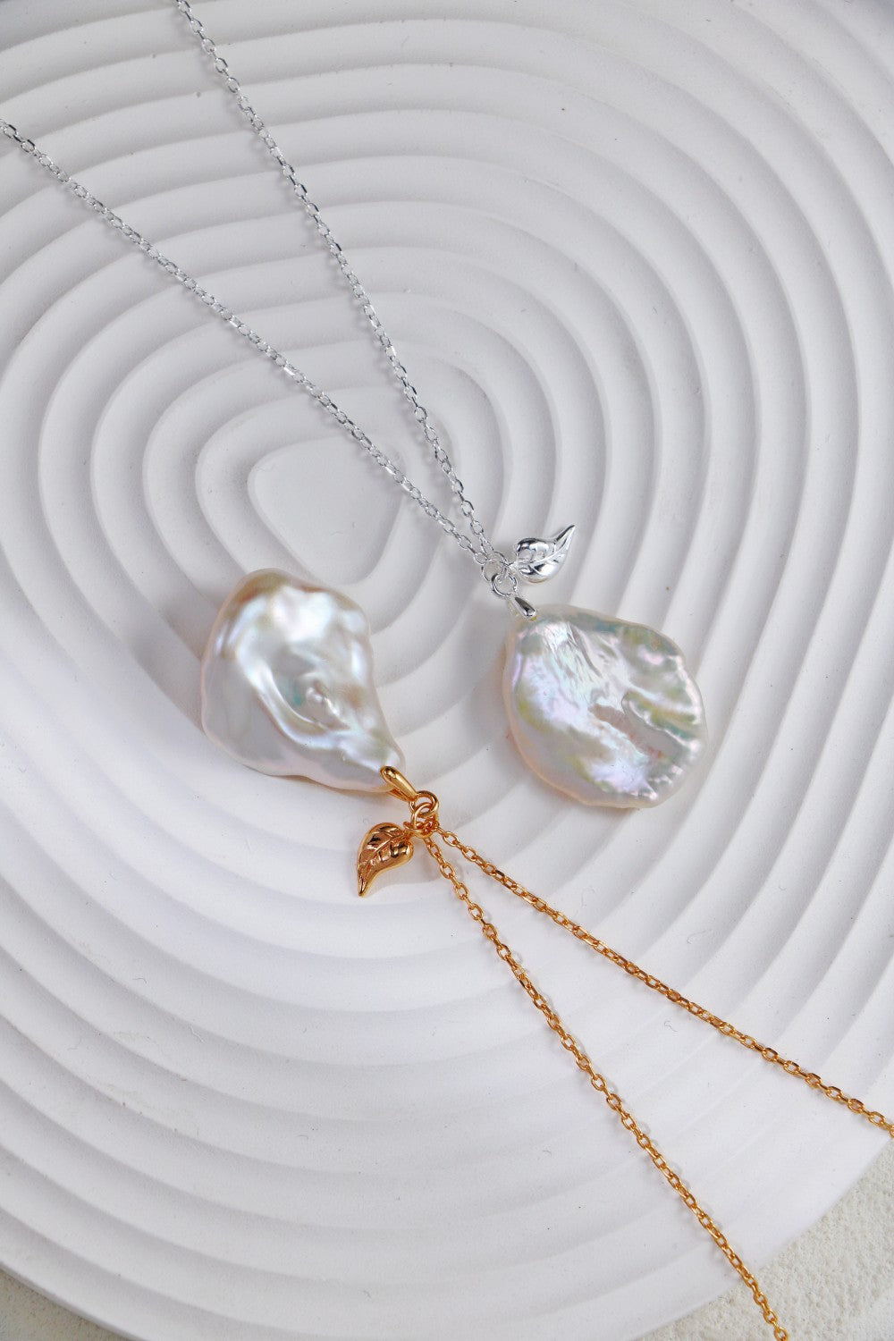 Niche Design Series Sterling Silver Petal Vintage Pearl Necklace