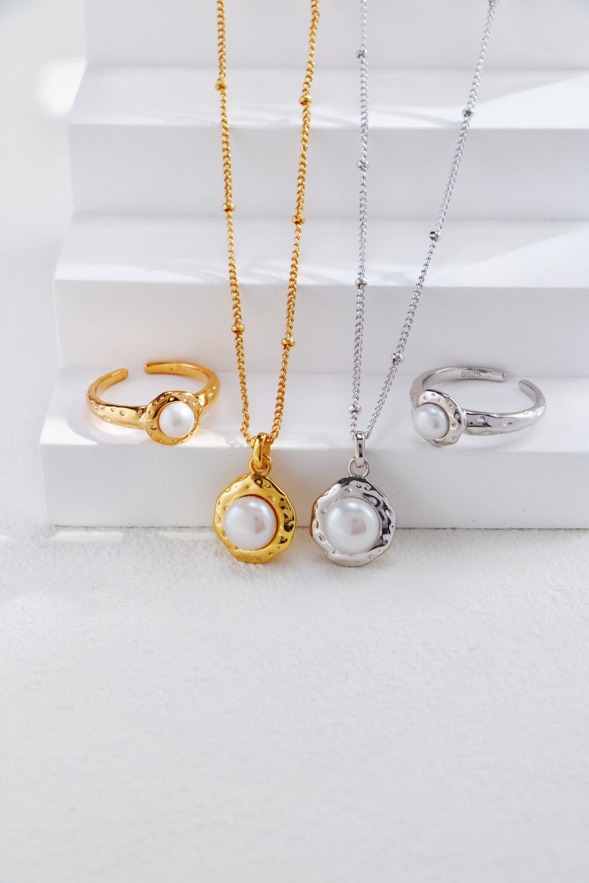 Niche Design Series Sterling Silver Vintage Gold Pearl Pendant Necklace