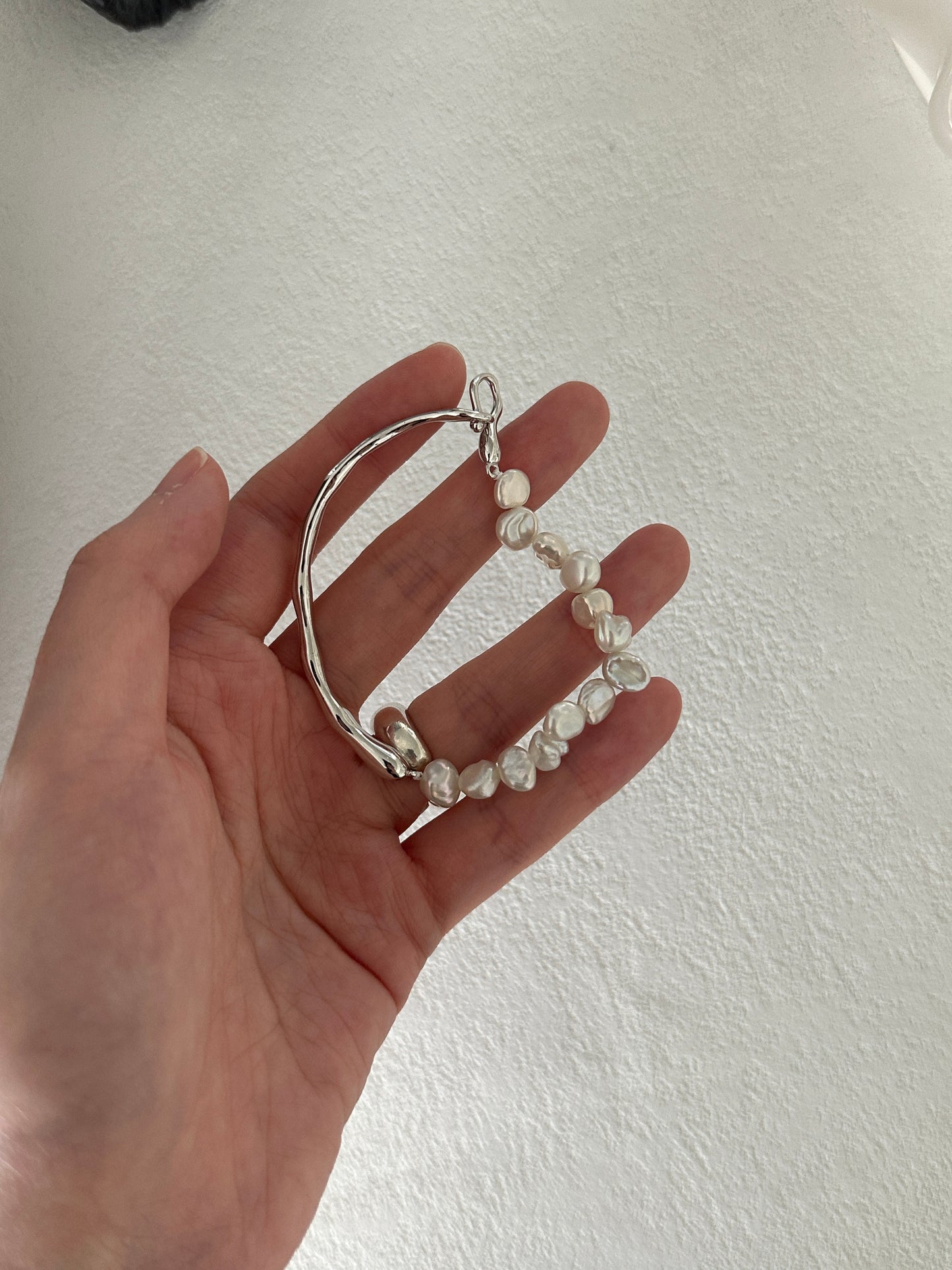 Natural baroque pearl sterling silver bracelet