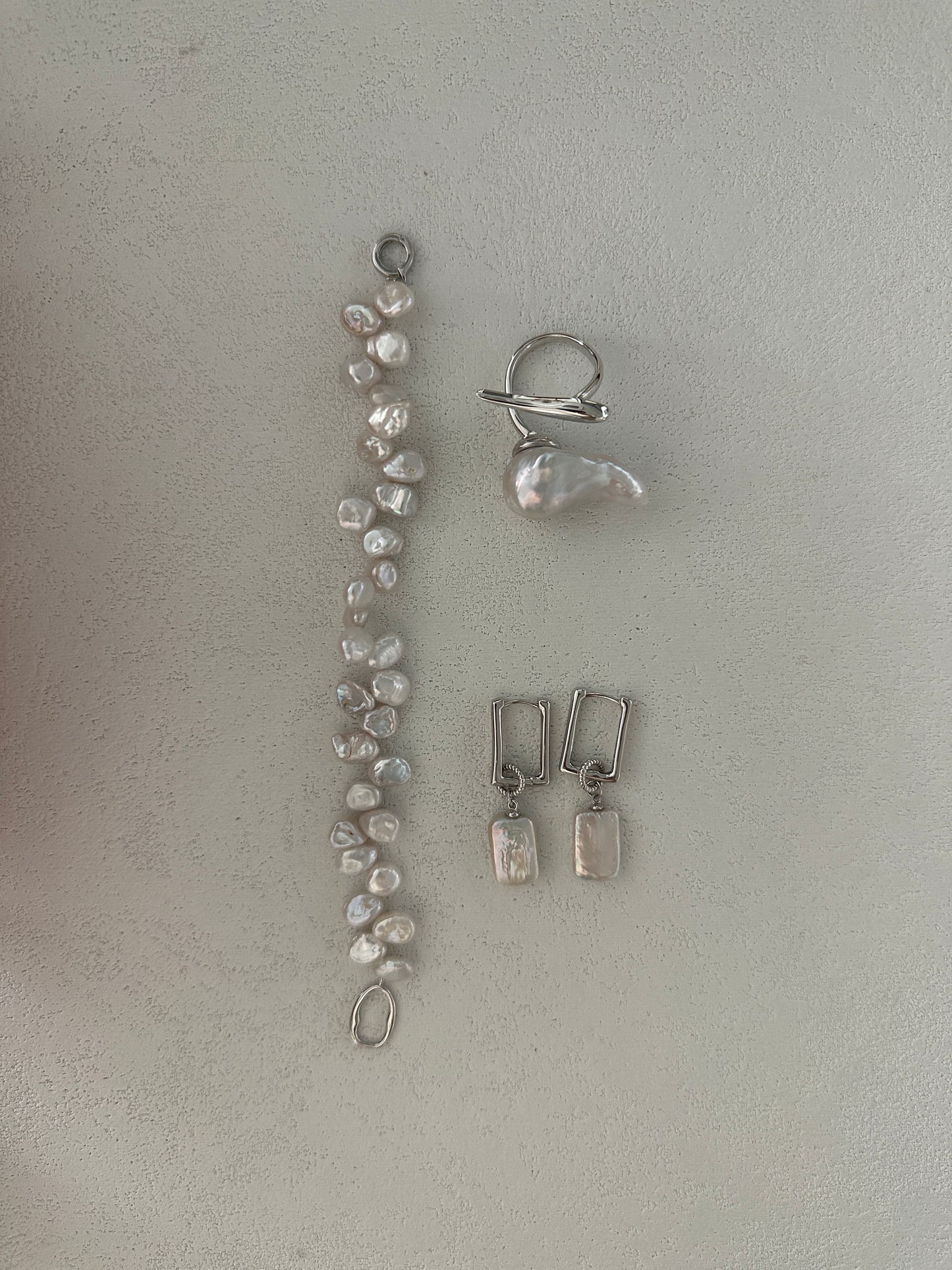 Keshi natural baroque pearl sterling silver bracelet