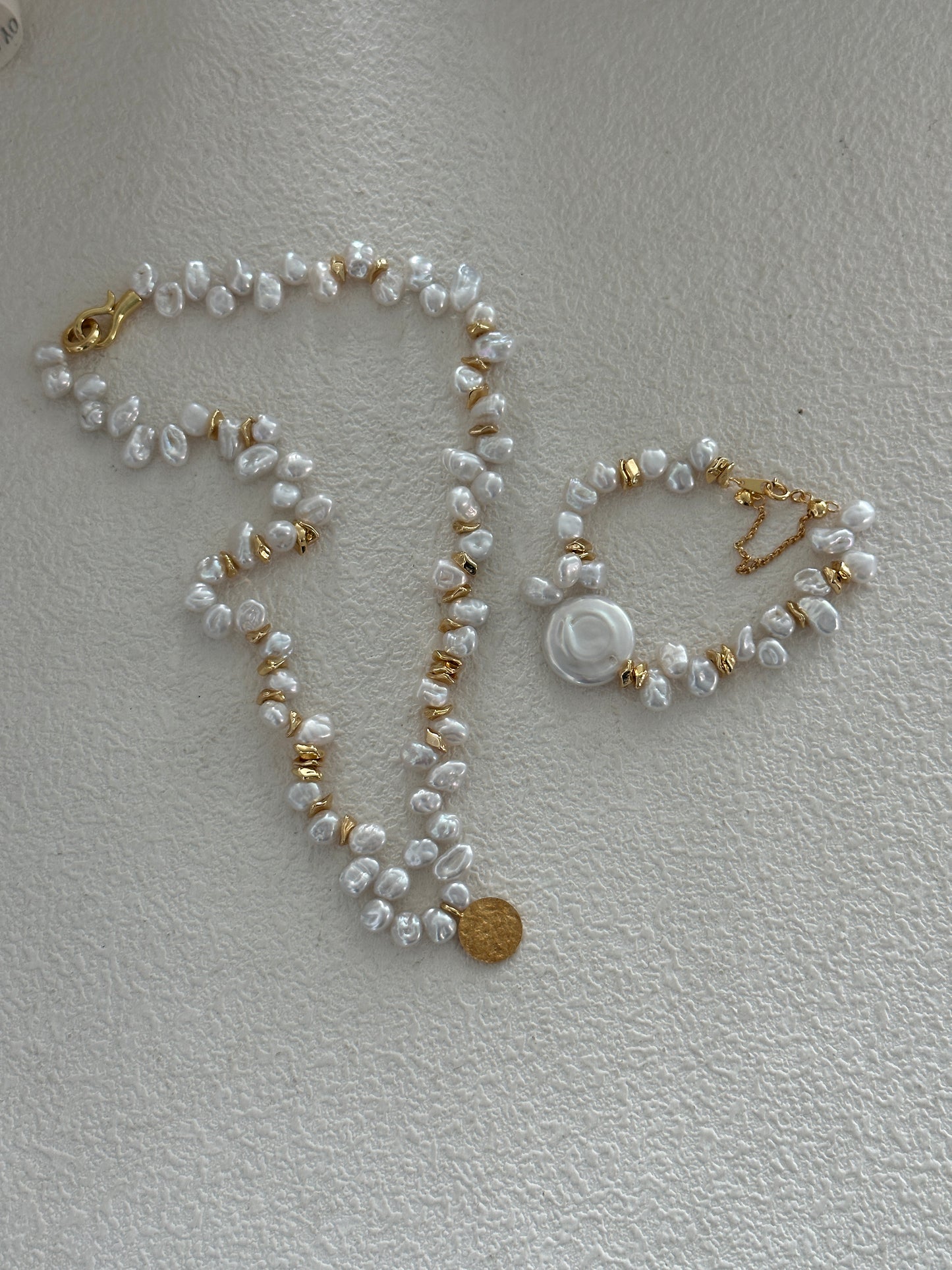 Natural Baroque disc pearl sterling silver gold-plated bracelet
