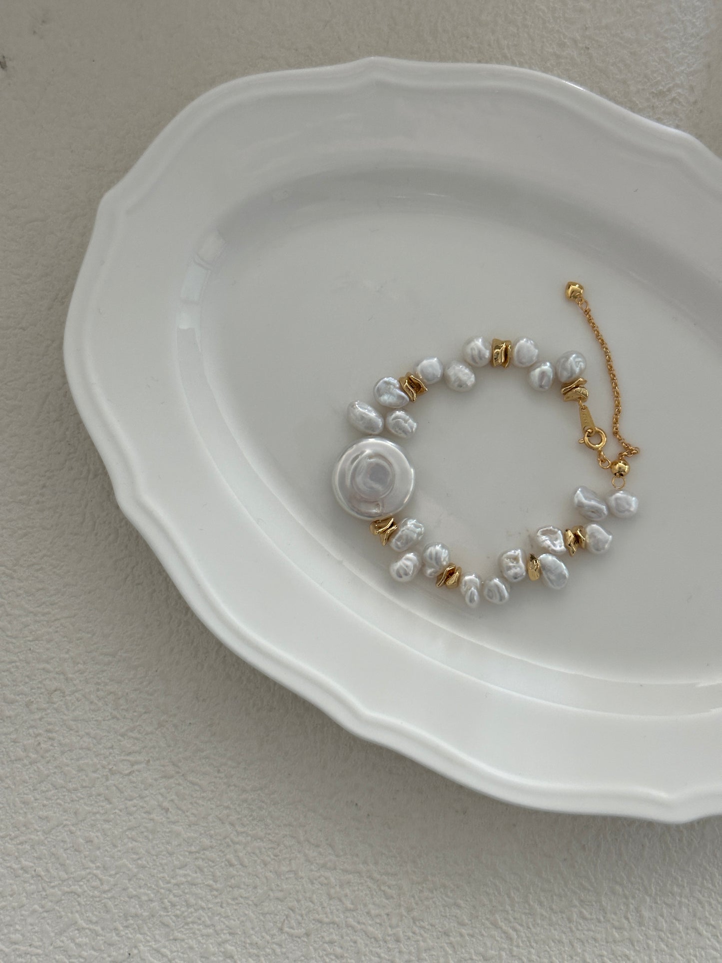 Natural Baroque disc pearl sterling silver gold-plated bracelet