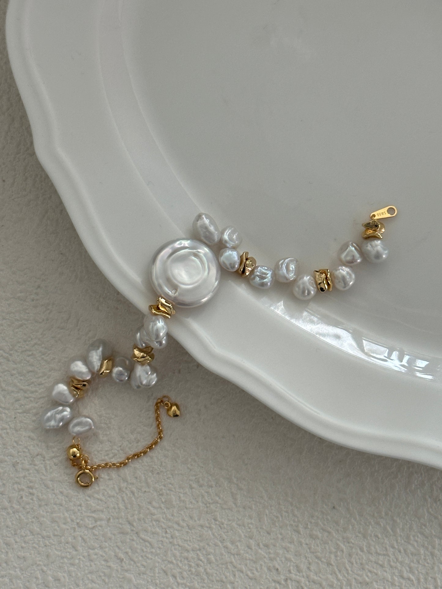 Natural Baroque disc pearl sterling silver gold-plated bracelet