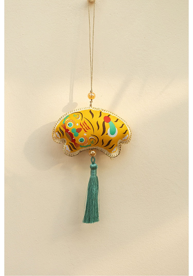 Intangible cultural heritage handmade tiger sachet