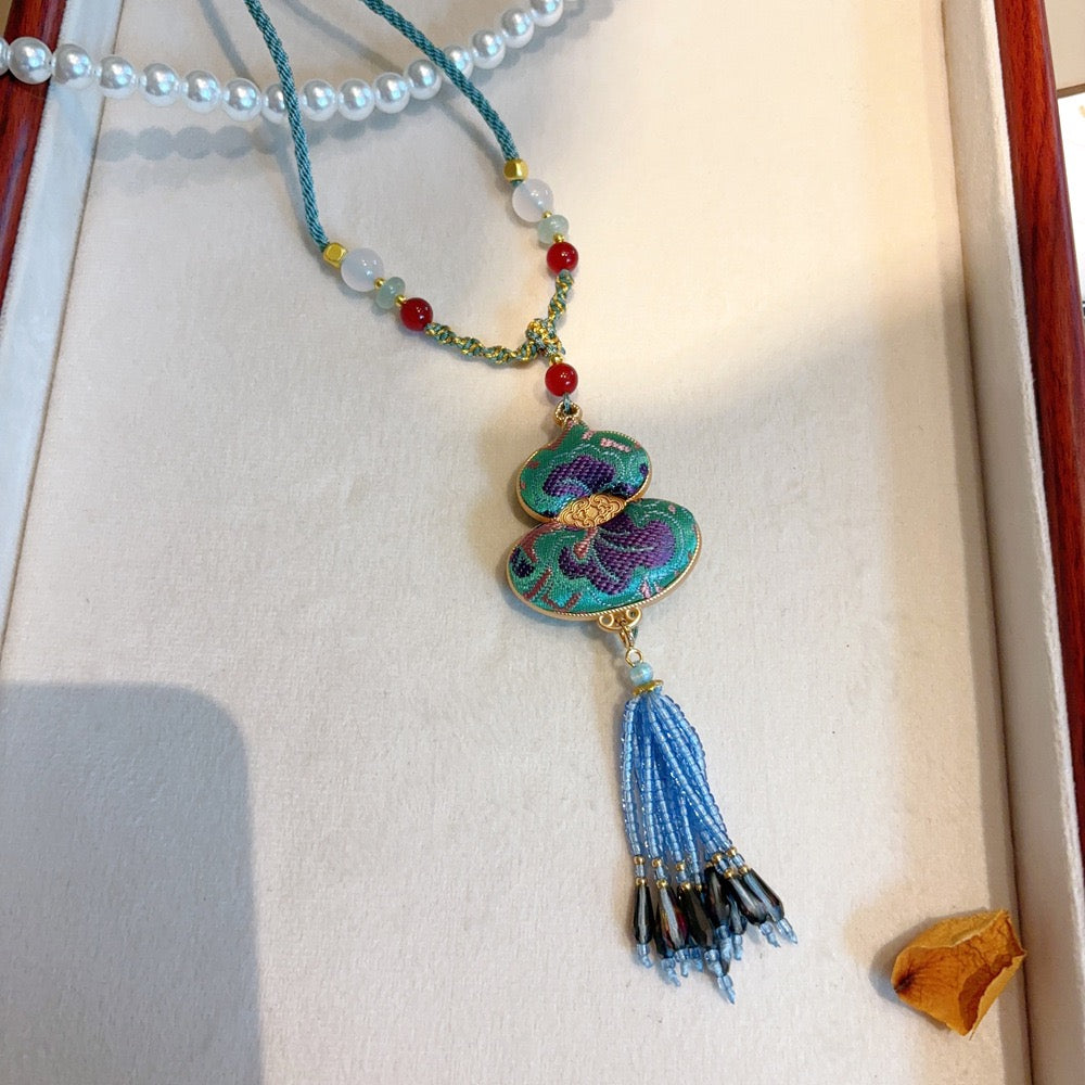 Intangible Cultural Heritage Chinese Silk Song Brocade Pure Handmade Pendant, Necklace, Jewelry