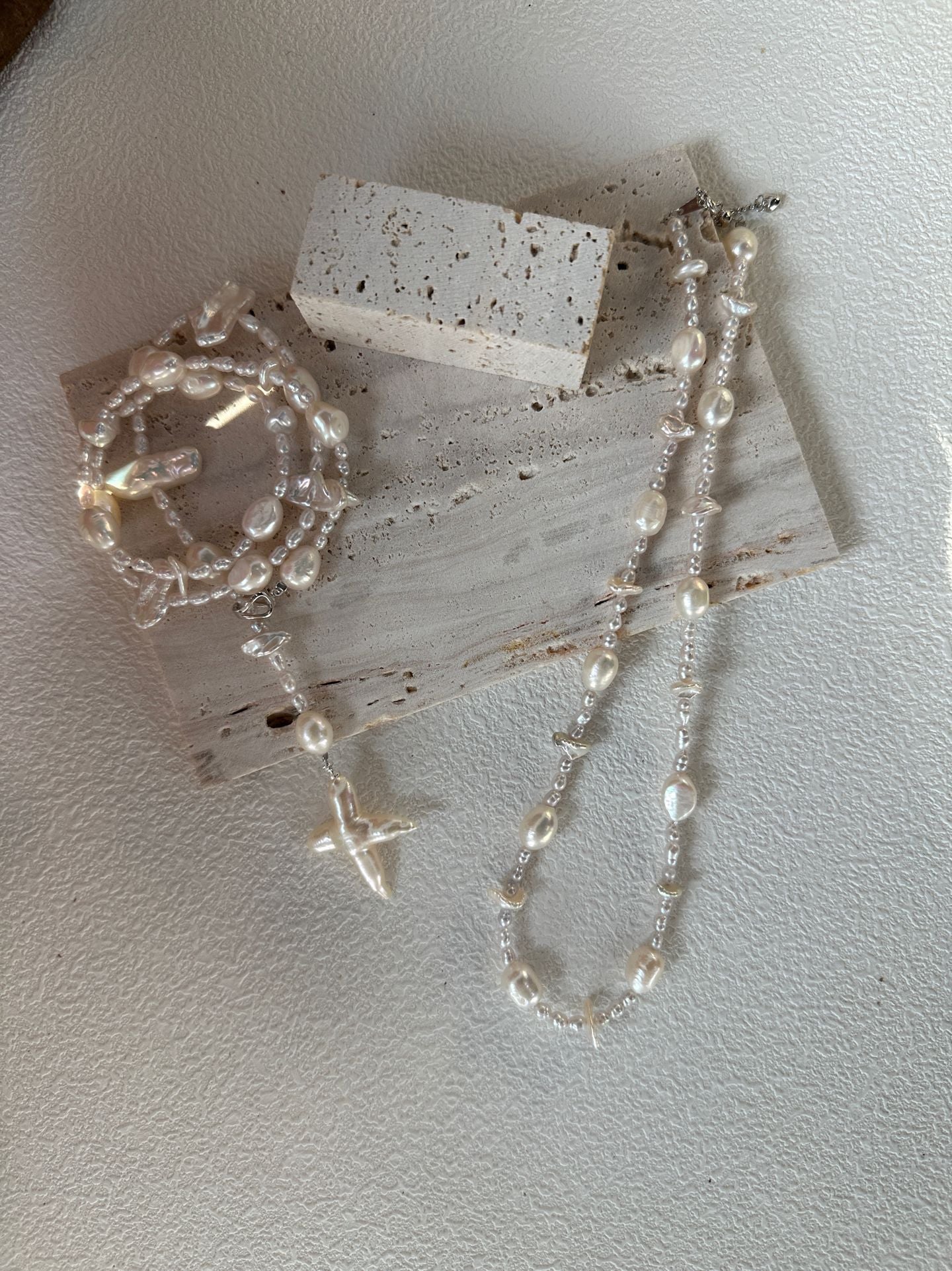 Star-shaped natural baroque pearl necklace