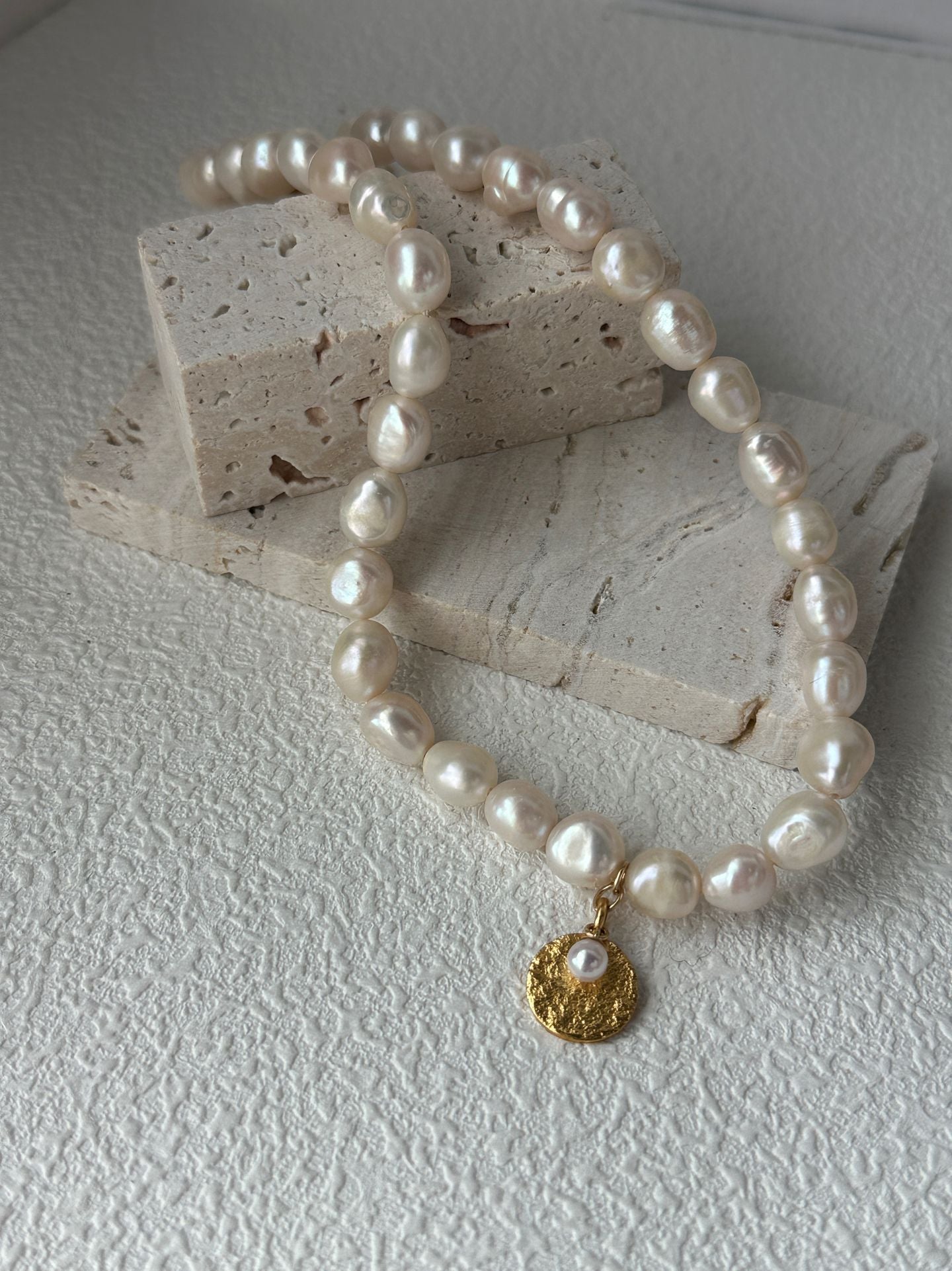 Pure natural Baroque retro minimalist pearl necklace