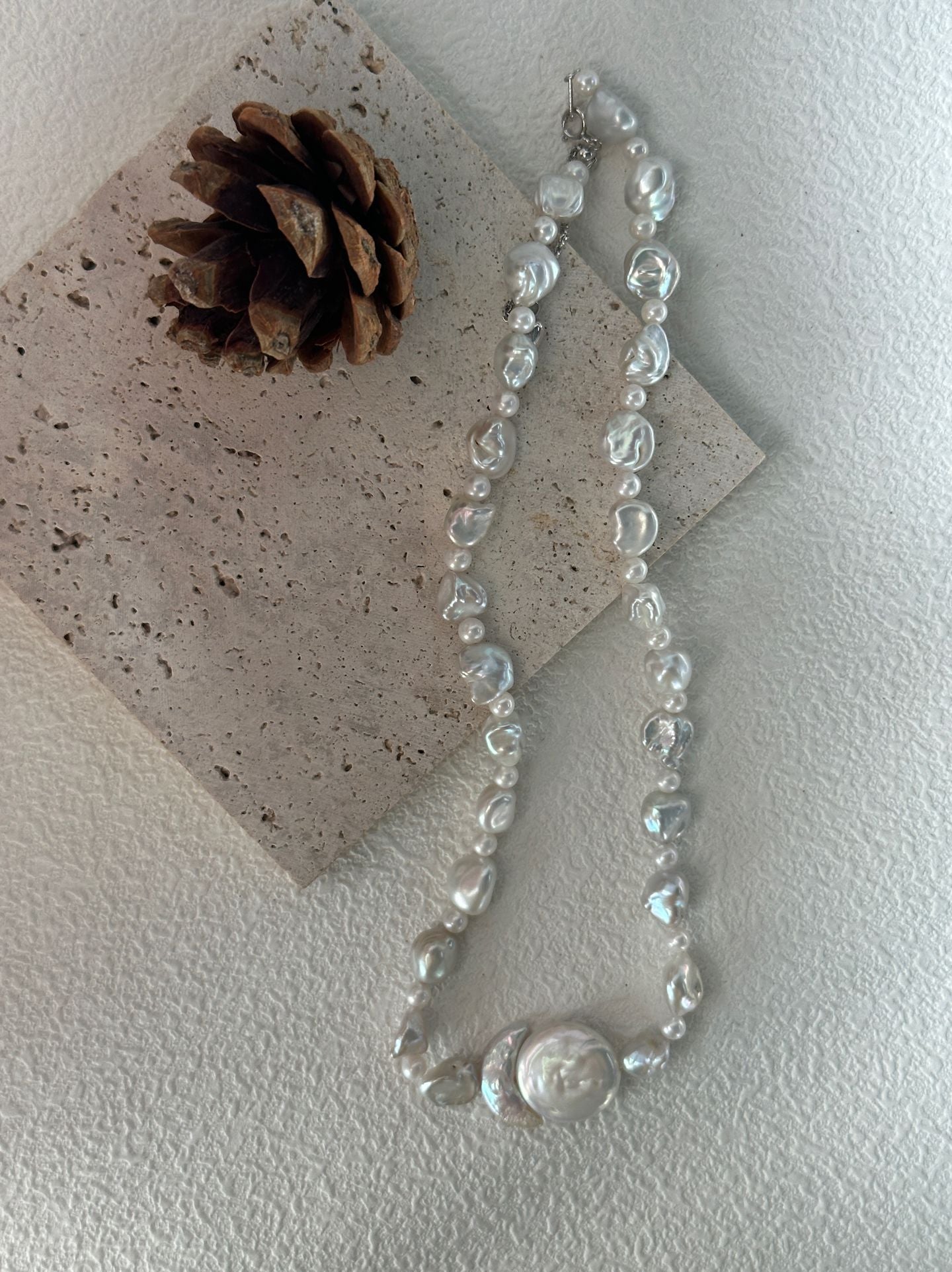 Pure natural Baroque sun and moon shaped pearl necklace