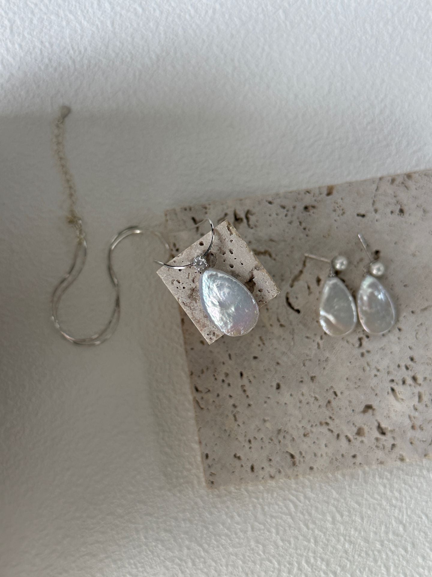 Pure natural Baroque large teardrop-shaped pearl necklace