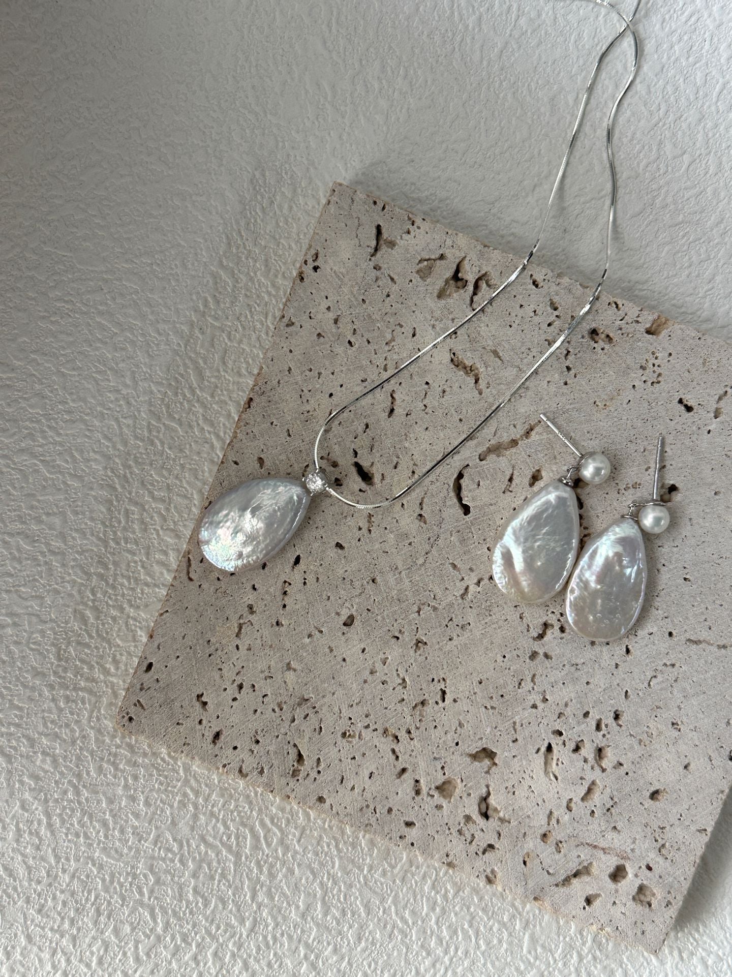 Pure natural Baroque large drop pearl earrings