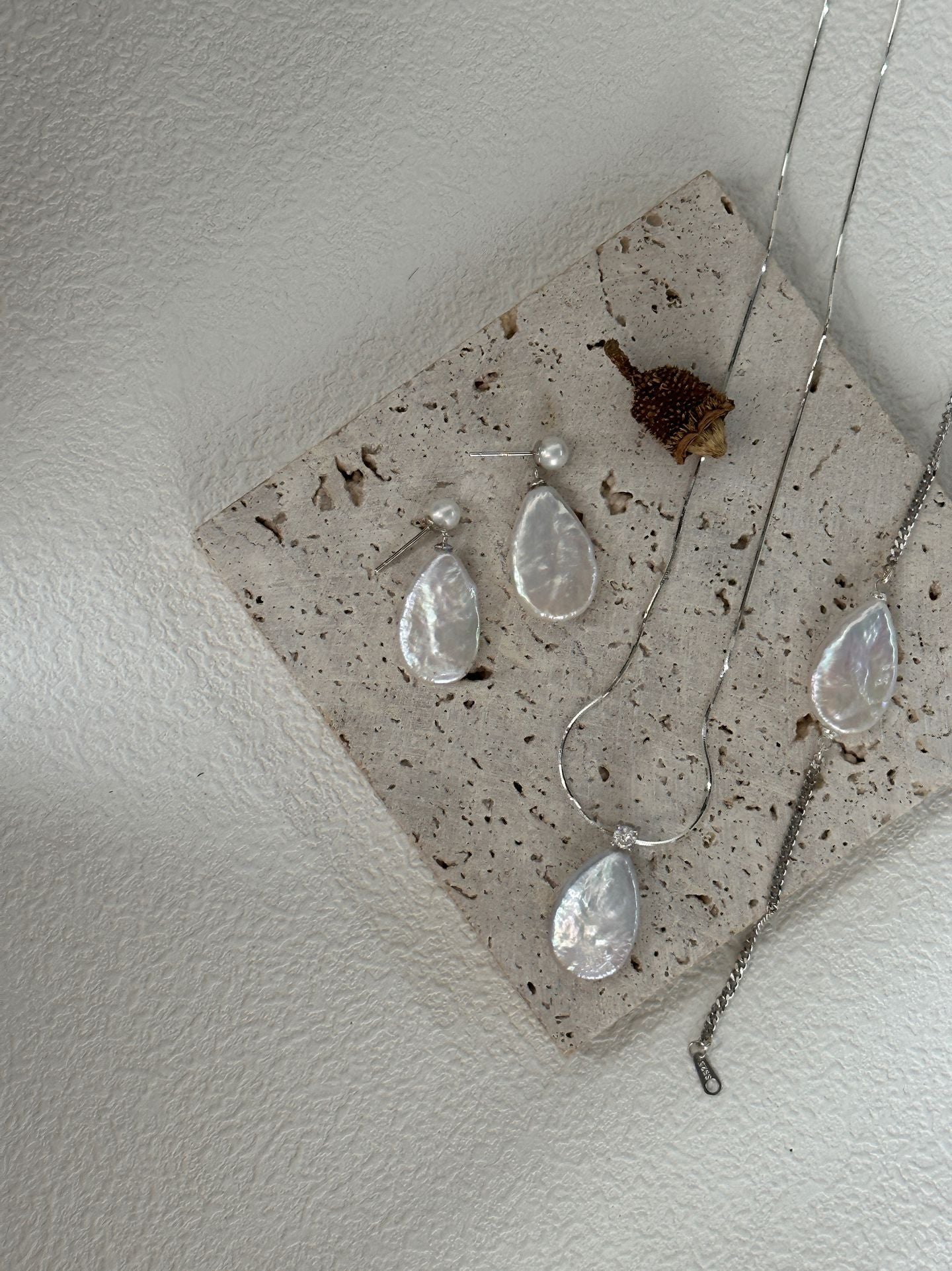Pure natural Baroque large drop pearl earrings