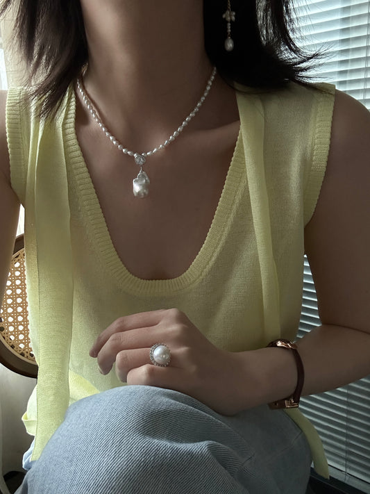 Natural oversized and bright baroque pearl ring
