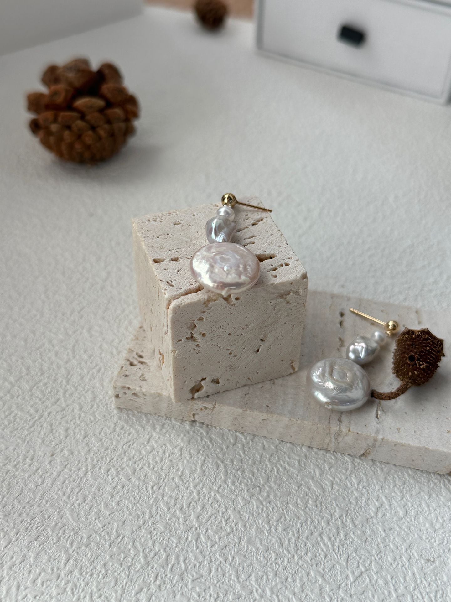 Pure natural Baroque round pearl earrings